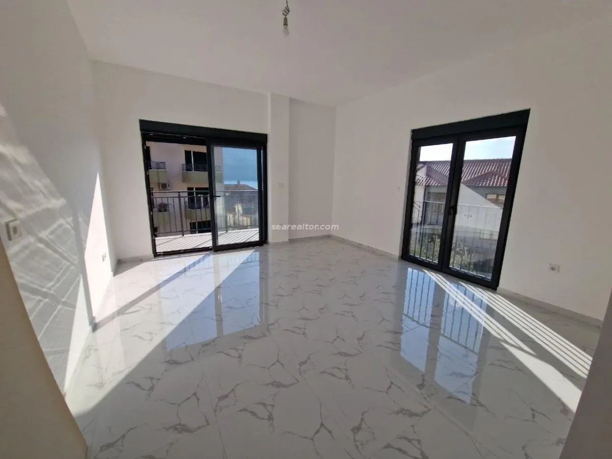 Prodaja, jednosoban stan, 47m², Đenovići, Herceg Novi