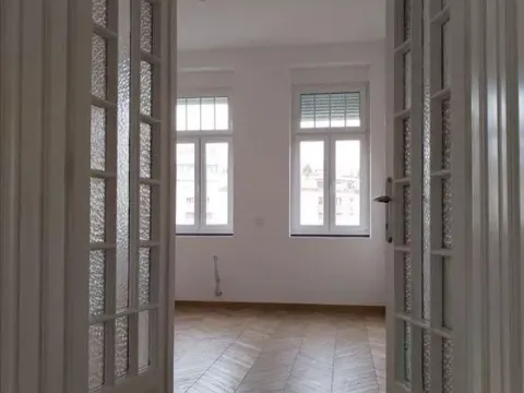 Izdavanje, četvorosoban stan, 115m², Savski Venac, Beograd - image 14