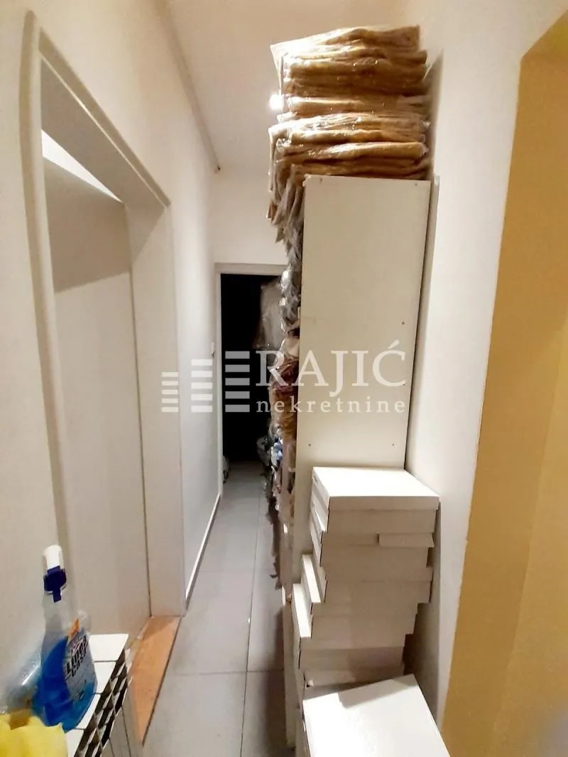 Rent, office space, 93m², Stari Grad, Beograd
