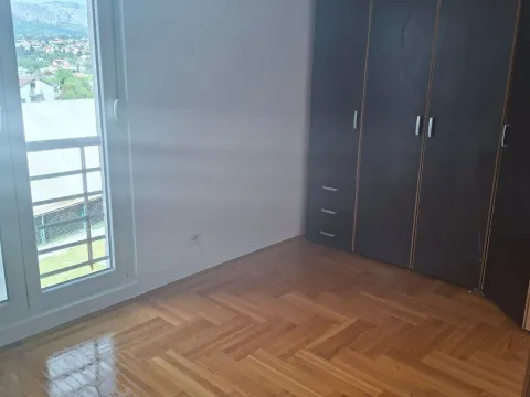 Rent, two bedroom apartment, 65m², Stari Aerodrom, Podgorica - image 7