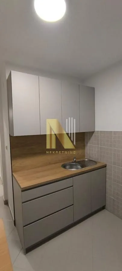 Izdavanje, jednosoban stan, 27m², Grbavica, Novi Sad Sve Podlokacije