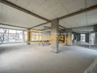 Rent, office space, 260m², Cetinje, Crna Gora - image 2