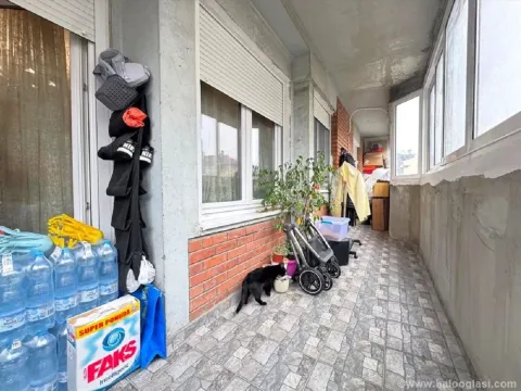 Sale, three bedroom apartment, 84m², Kalenić Pijaca, Vračar Sve Podlokacije - image 15