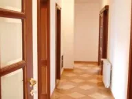 Izdavanje, četvorosoban stan, 200m², Savski Venac, Beograd - image 8