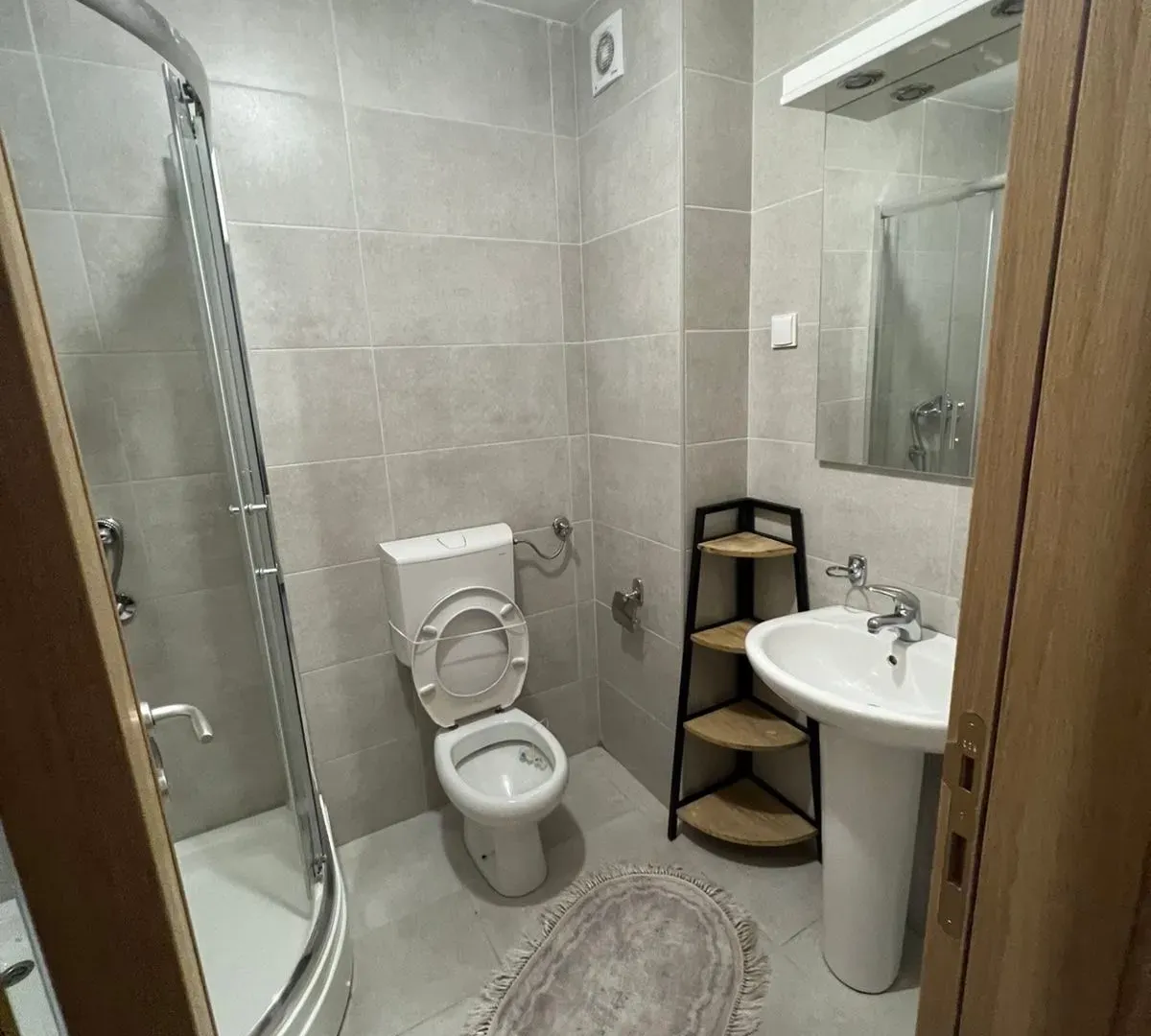 Rent, one bedroom apartment, 52m², Stari Aerodrom, Podgorica