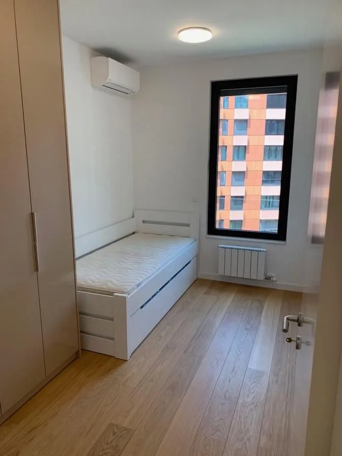 Rent, three bedroom apartment, 80m², Stari Grad, Beograd