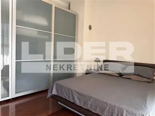 Rent, three bedroom apartment, 111m², Vračar Centar, Vračar Sve Podlokacije - image 5