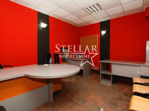 Rent, office space, 20m², Centar, Podgorica - image 3