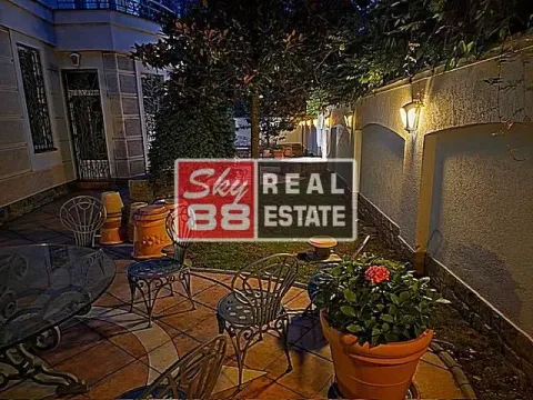 Sale, house, 597m², Savski Venac, Beograd - image 3