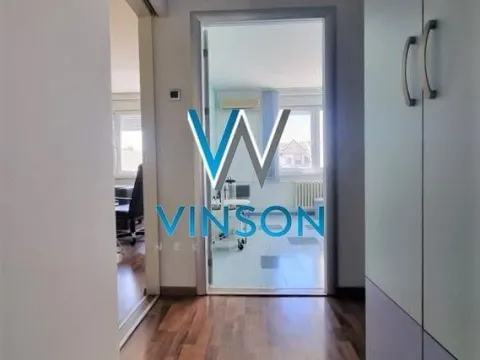 Izdavanje, poslovni prostor, 80m², Centar, Novi Sad - image 16