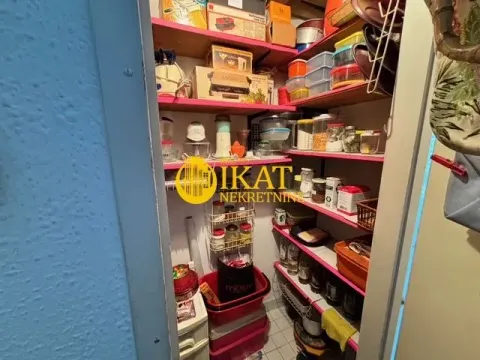 Prodaja, dvosoban stan, 75m², Zemun Kej, Zemun Sve Podlokacije - image 5