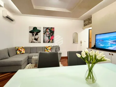 Izdavanje, jednosoban stan, 50m², Krivi Most, Podgorica - image 4