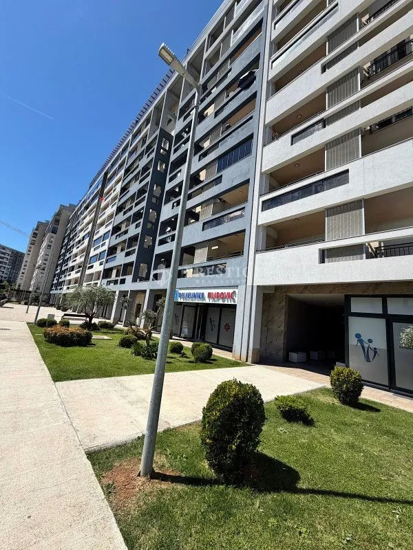 Rent, two bedroom apartment, 75m², Master Kvart, Podgorica