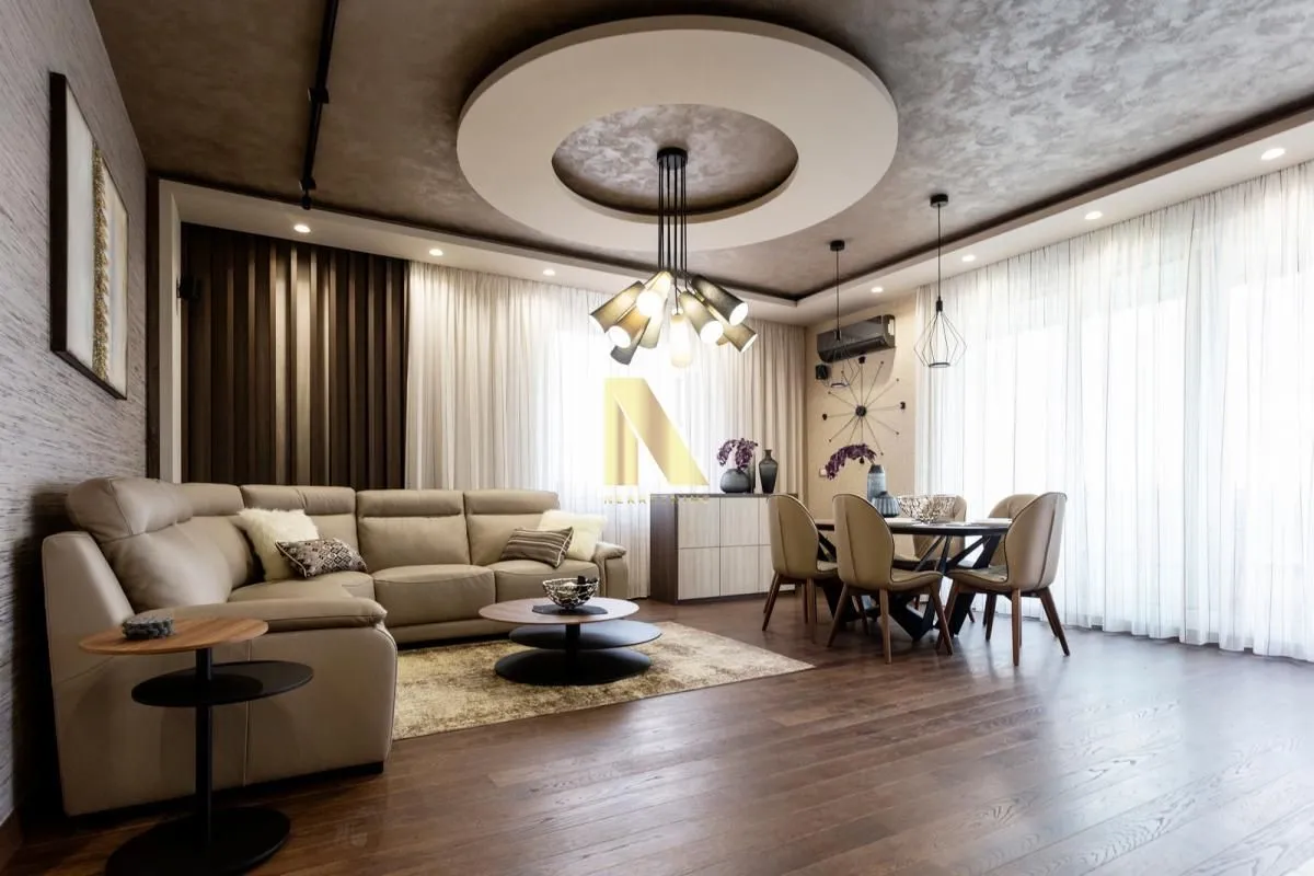 Izdavanje, četvorosoban stan, 125m², Sajmište, Novi Sad