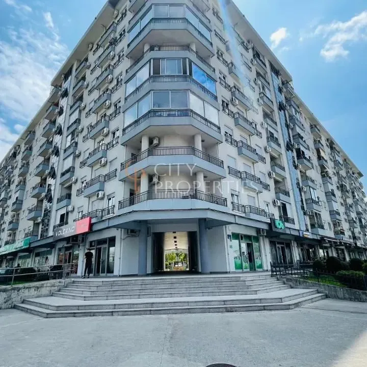 Prodaja, stan, 71m², Pobrežje, Podgorica