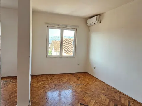 Rent, one bedroom apartment, 58m², Stari Aerodrom, Podgorica - image 10