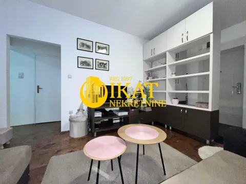 Prodaja, stan, 88m², Stari Grad, Beograd - image 2