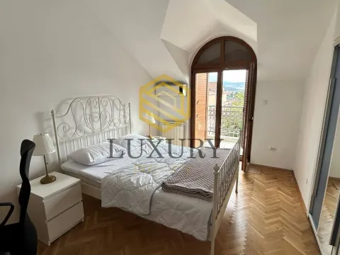 Izdavanje, kuća, 280m², Gorica C, Podgorica - image 9