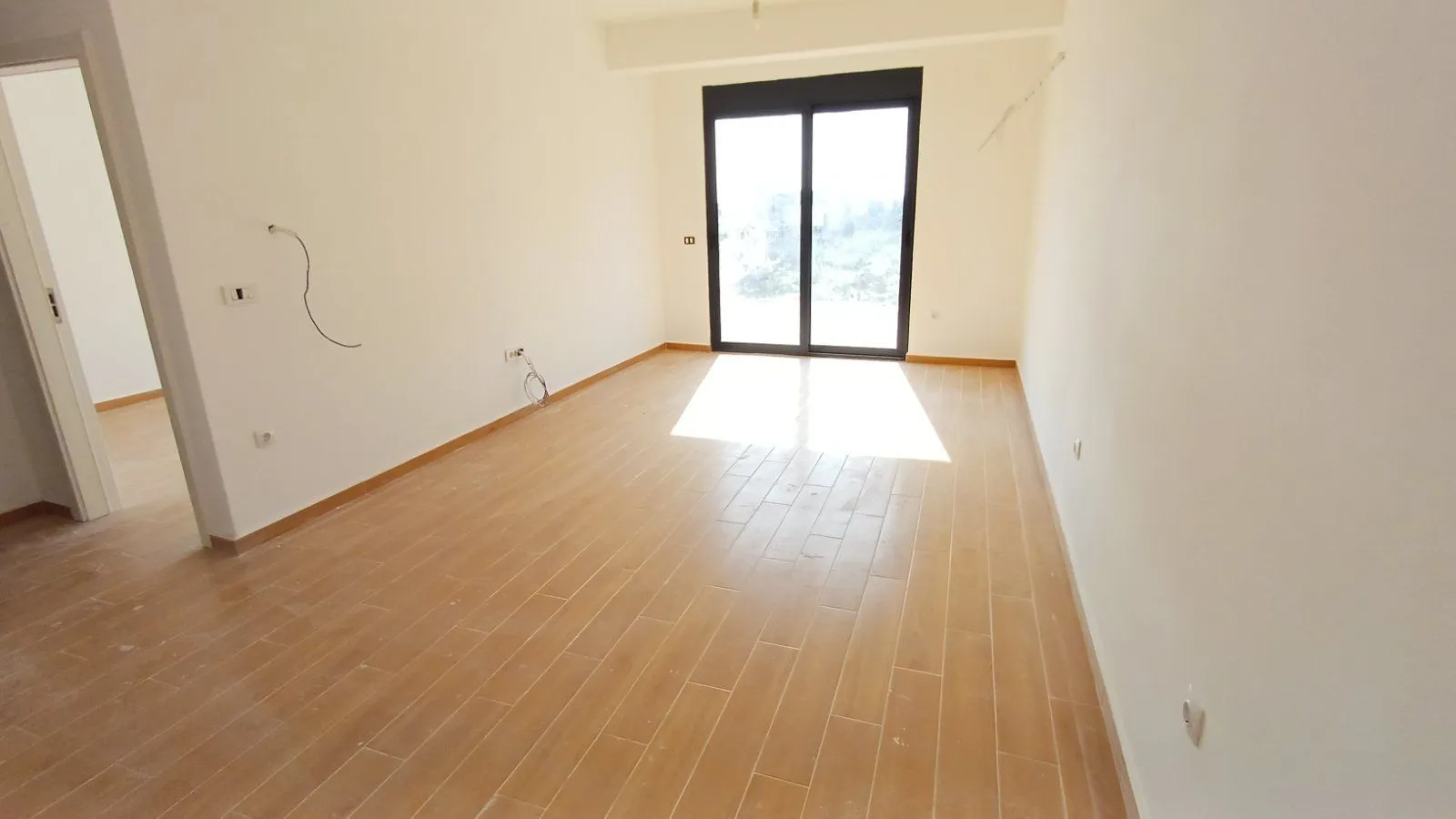 Prodaja, jednosoban stan, 48m², Pinješ, Ulcinj