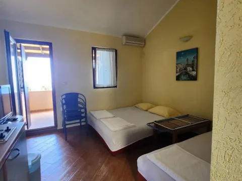 Prodaja, kuća, 145m², Blizikuće, Budva - image 8