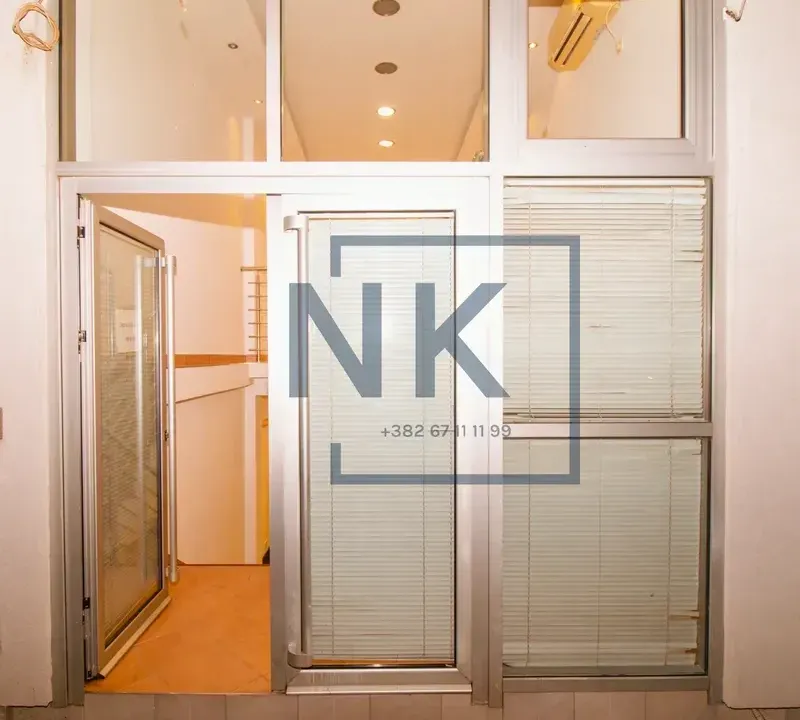 Izdavanje, poslovni prostor, 46m², Centar, Podgorica