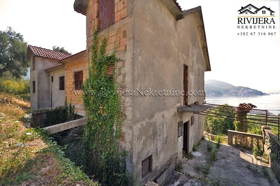 Prodaja, kuća, 134m², Kamenari, Herceg Novi