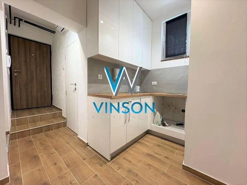 Izdavanje, poslovni prostor, 35m², Novi Sad Sve Podlokacije, Novi Sad