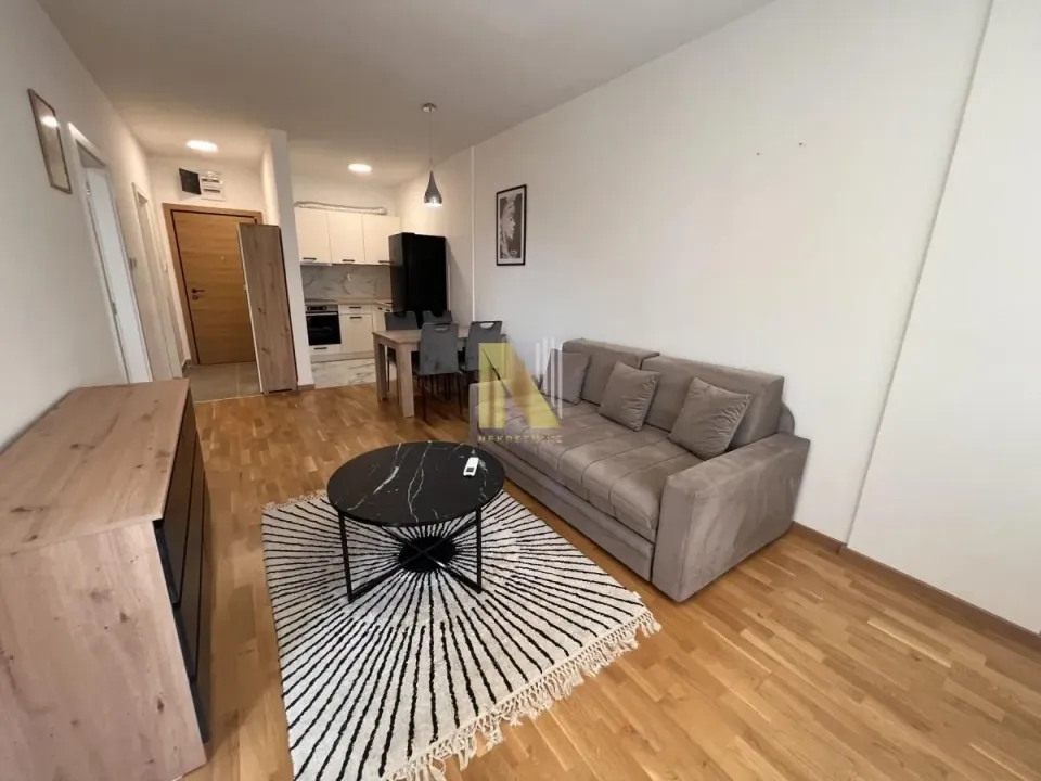 Rent, one bedroom apartment, 42m², Avijatičarsko naselje, Novi Sad Sve Podlokacije