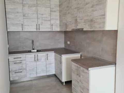 Izdavanje, trosoban stan, 67m², Centar, Novi Sad - image 4