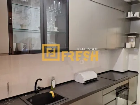 Rent, three bedroom apartment, 94m², City Kvart, Podgorica - image 6