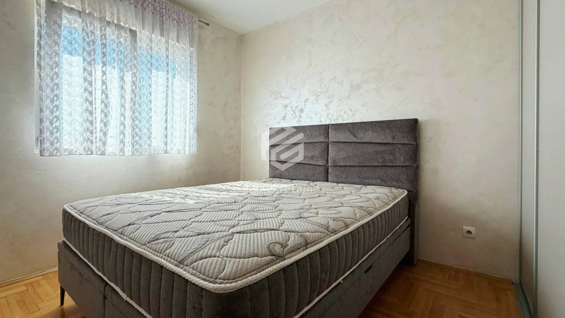 Rent, one bedroom apartment, 43m², Stari Aerodrom, Podgorica