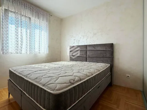 Rent, one bedroom apartment, 43m², Stari Aerodrom, Podgorica - image 9