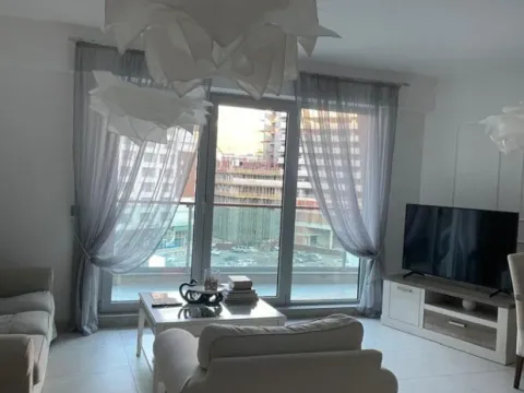 Izdavanje, jednosoban stan, 70m², Centar, Budva - image 2
