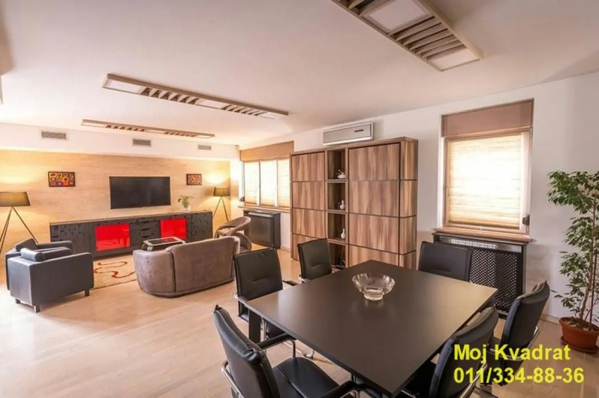 Rent, two bedroom apartment, 150m², Šumice, Beograd