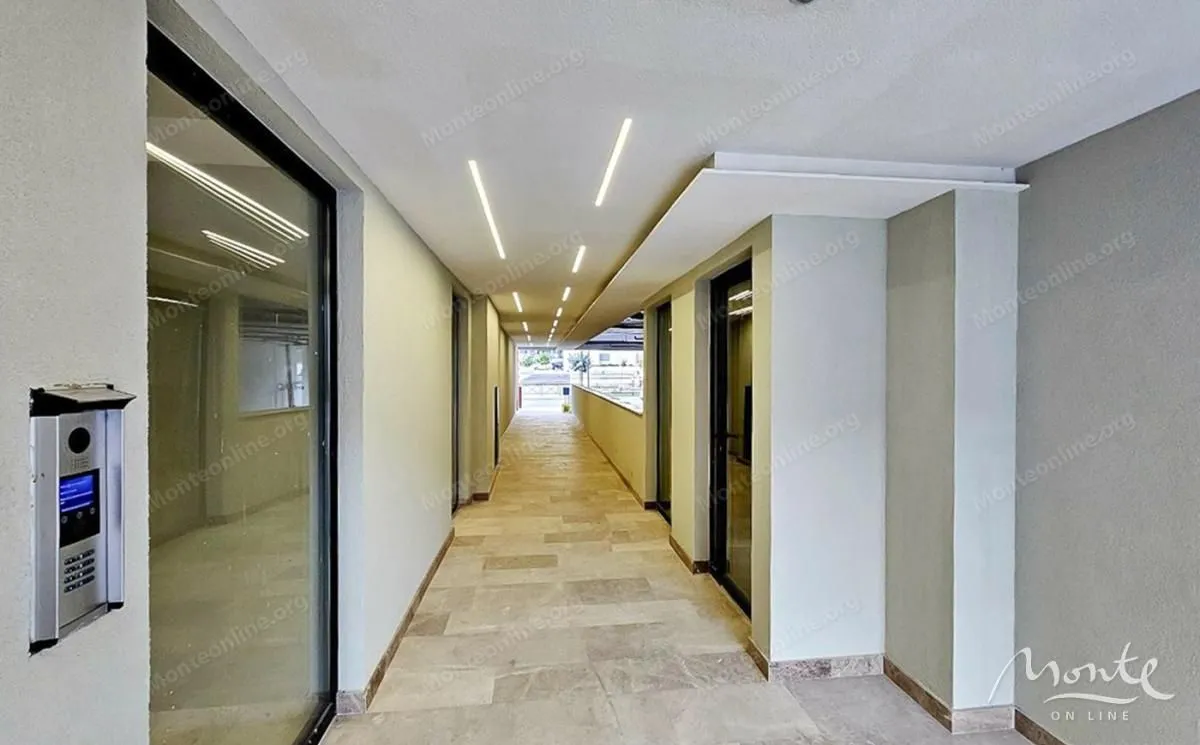Sale, two bedroom apartment, 76m², Rozino, Budva