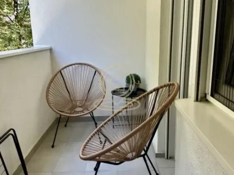 Izdavanje, trosoban stan, 70m², Crveni Pevac, Niš - image 9