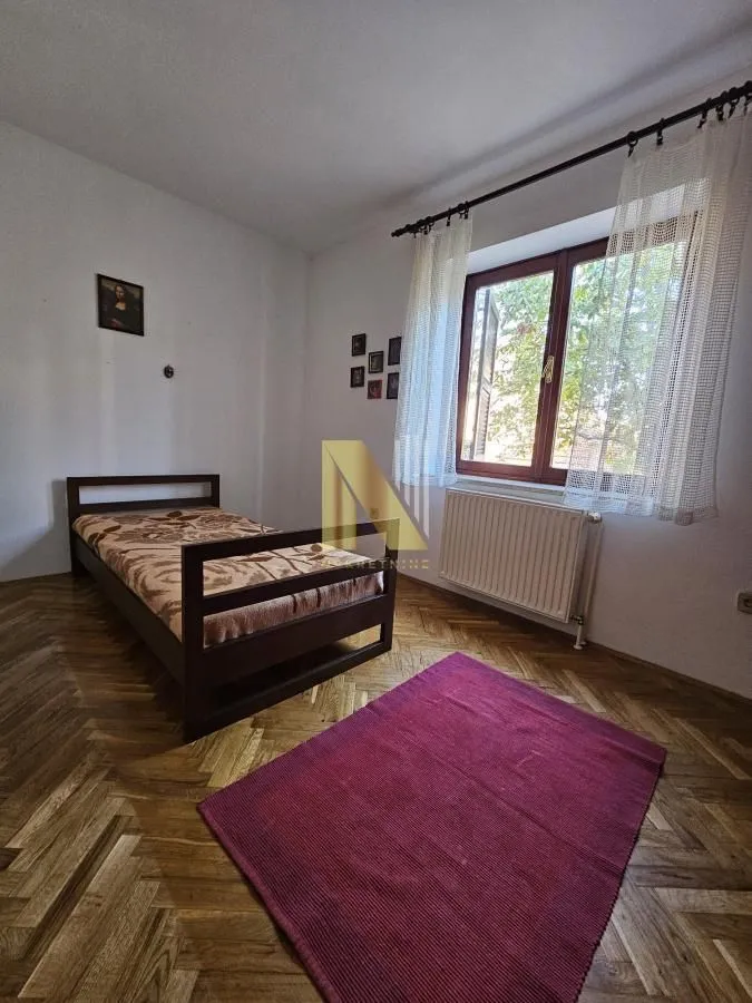 Prodaja, kuća, 331m², Veternik, Novi Sad Sve Podlokacije