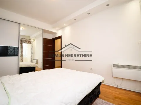 Izdavanje, dvosoban stan, 90m², Preko Morače, Podgorica - image 11