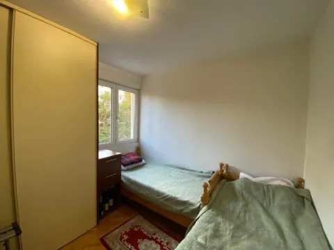 Izdavanje, dvosoban stan, 70m², Centar, Podgorica - image 9