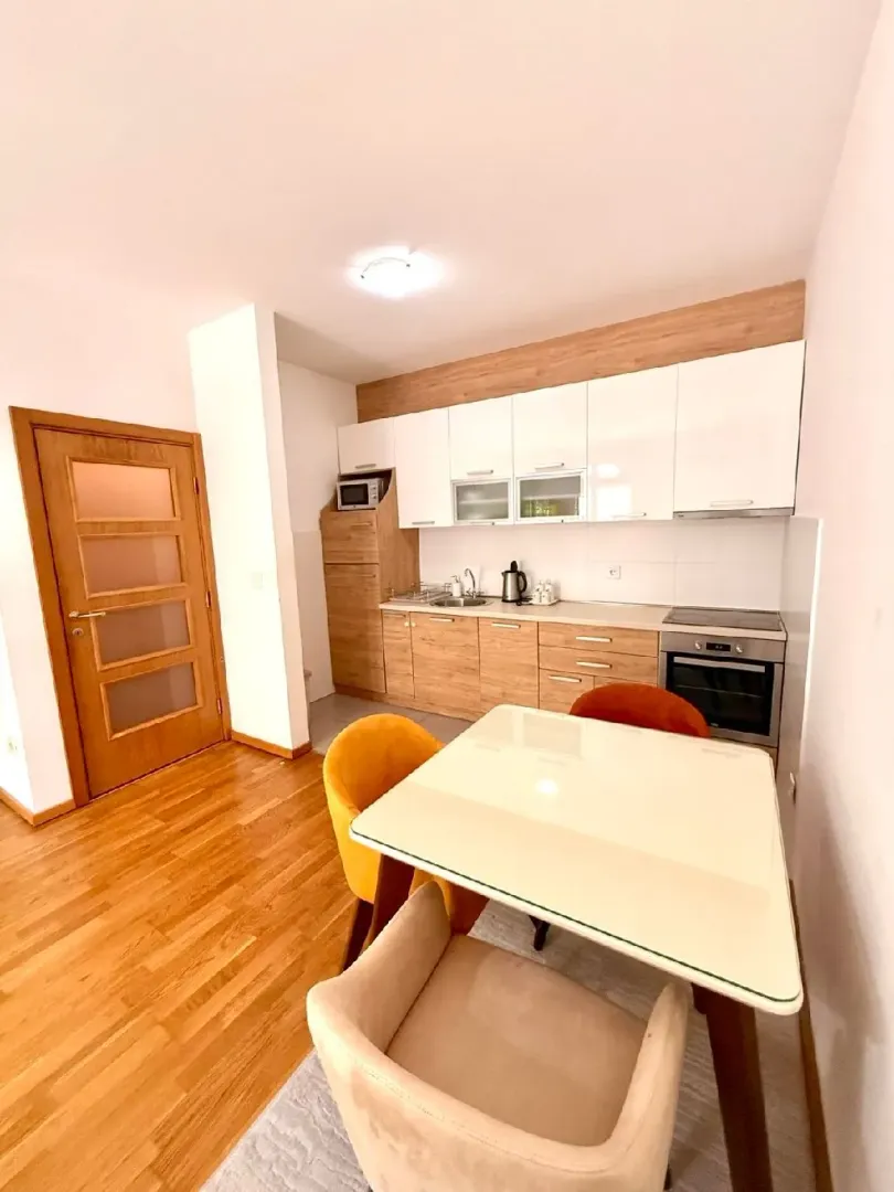 Rent, one bedroom apartment, 47m², Stari Aerodrom, Podgorica