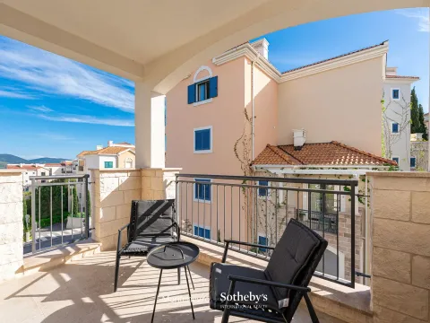 Prodaja, dvosoban stan, 79m², Luštica Bay, Tivat - image 9