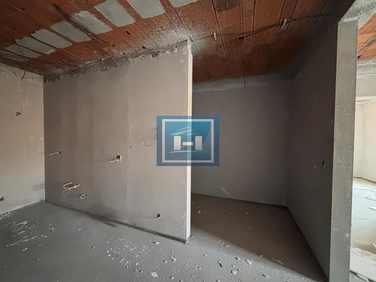 Prodaja, jednosoban stan, 65m², Centar, Jagodina
