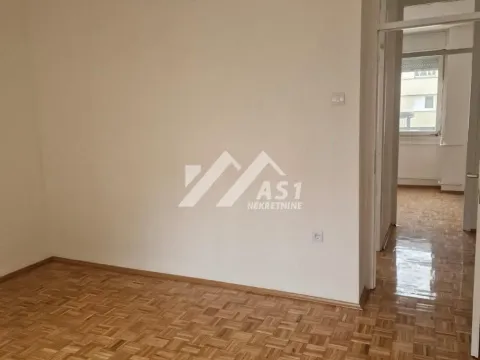 Izdavanje, stan, 96m², Liman 1, Novi Sad Sve Podlokacije - image 6