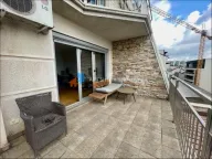 Rent, four bedroom apartment, 186m², Čubura, Beograd - image 16