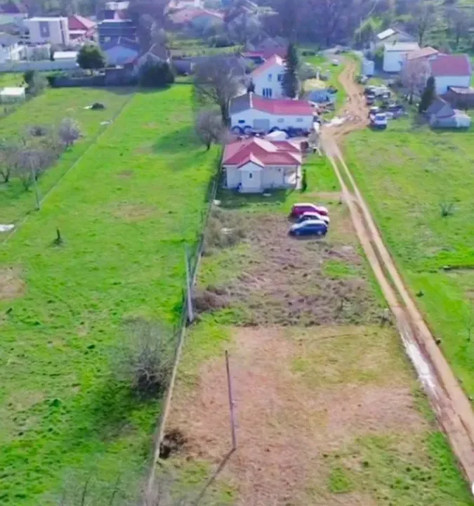 Prodaja, plac, 450m², Gornja Gorica, Podgorica