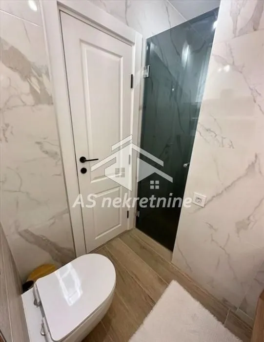 Izdavanje, dvosoban stan, 55m², Stari Grad, Beograd