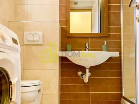 Sale, one bedroom apartment, 44m², Bečići, Budva - image 5