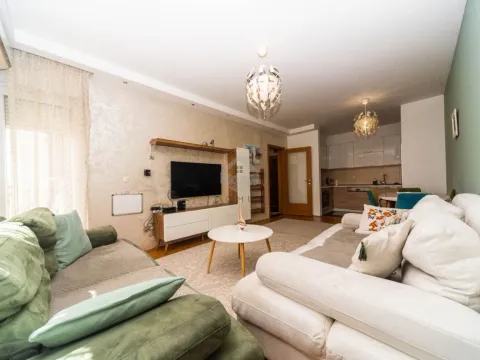 Rent, two bedroom apartment, 70m², Tuški Put, Podgorica - image 2