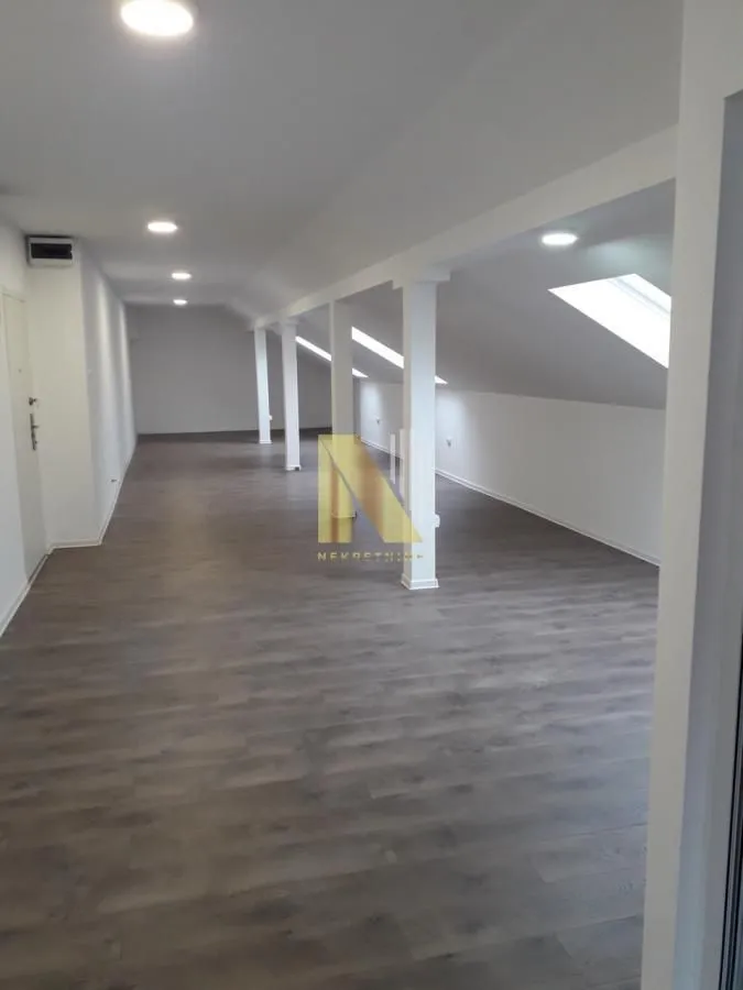 Izdavanje, poslovni prostor, 89m², Adamovićevo Naselje, Novi Sad Sve Podlokacije