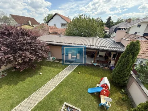 Sale, house, 240m², Centar, Jagodina - image 45